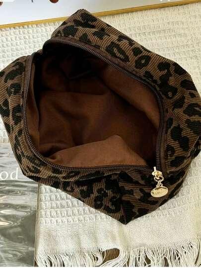 KOSMETYCZKA ANIMAL PRINT