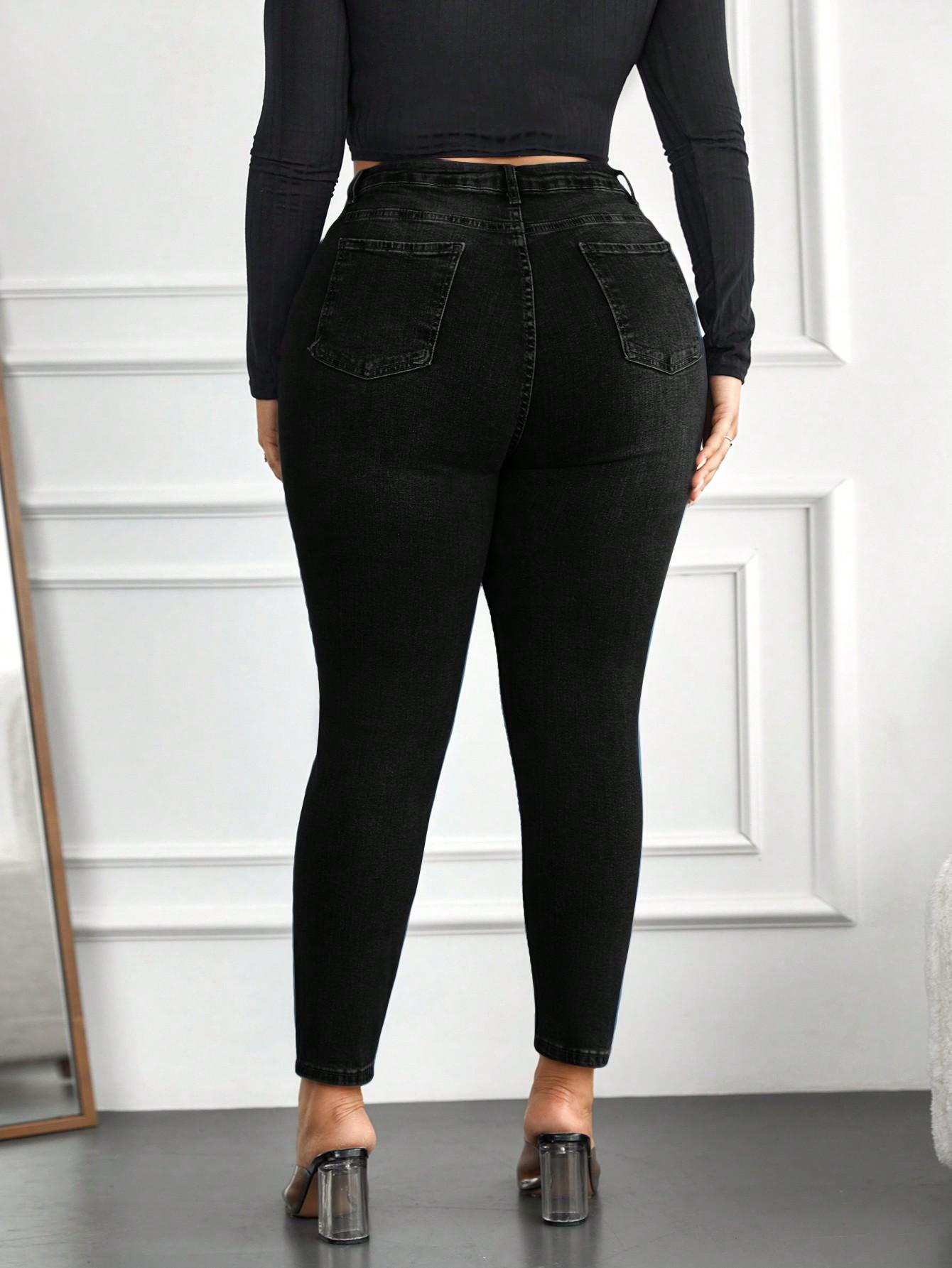 czarne spodnie jeans 