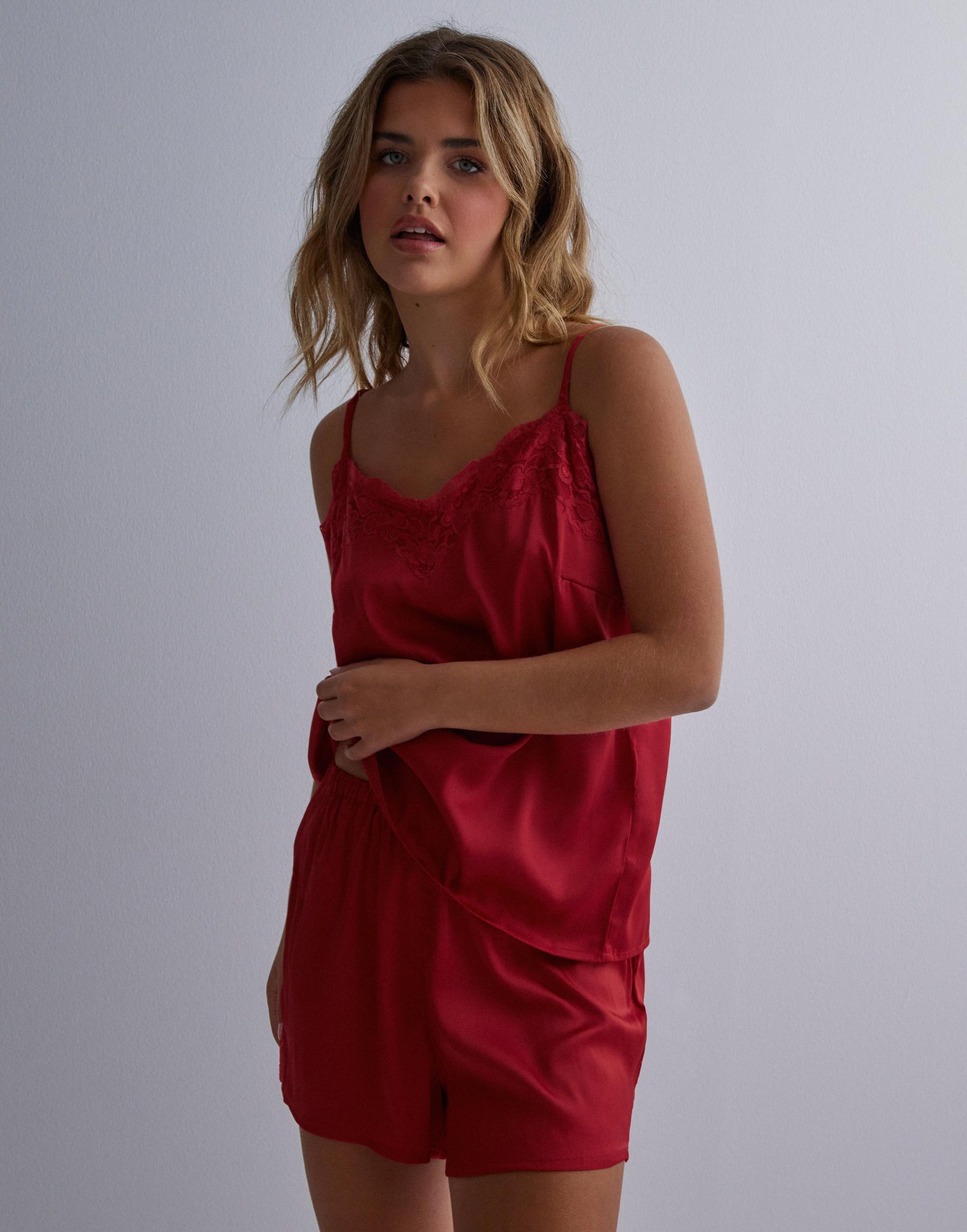 satynowa czerwona piżama komplet koronka wstawka
