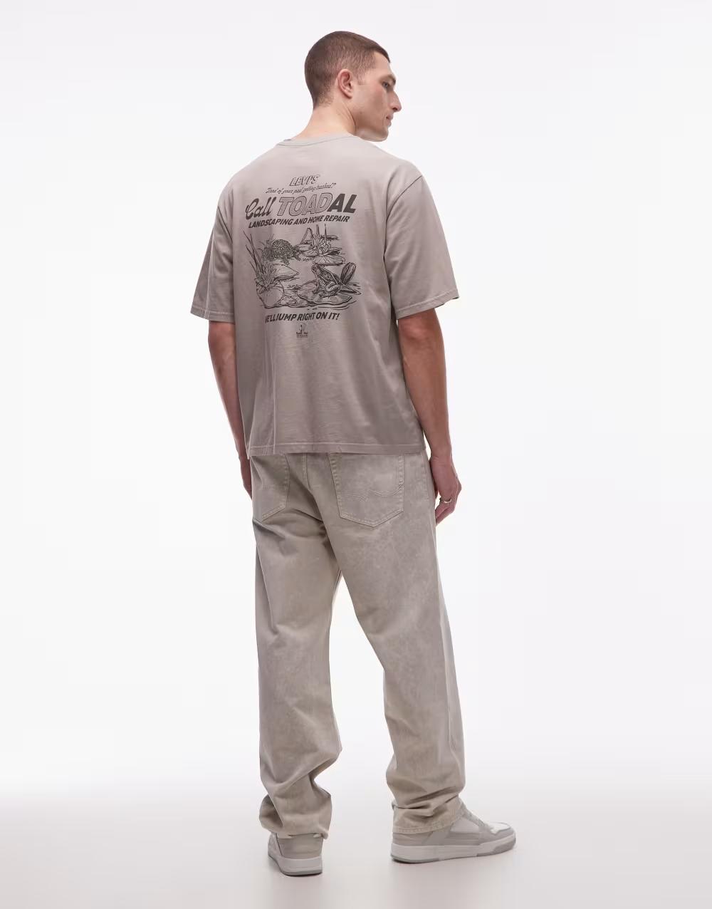 beżowy t-shirt okrągły dekolt nadruk
