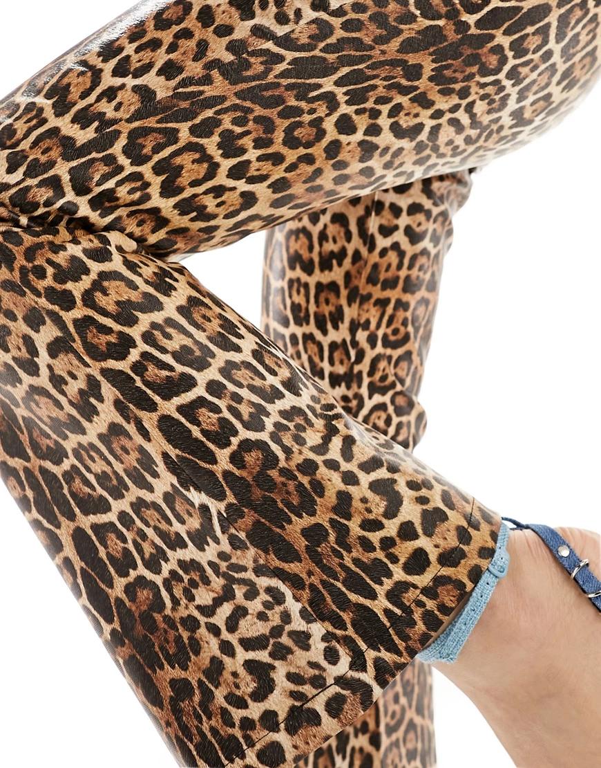 spodnie rozszerzane nogawki animal print