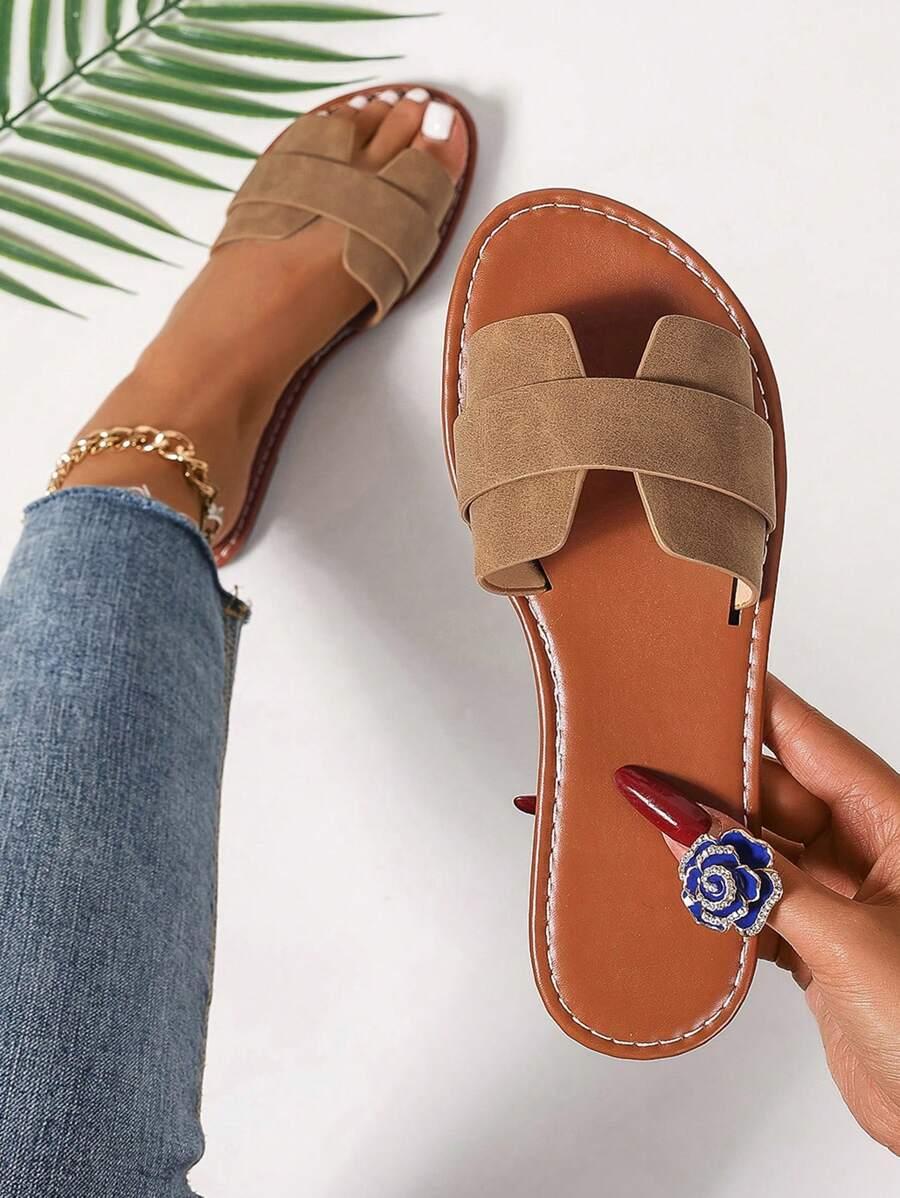 BEŻOWE KLAPKI CASUAL