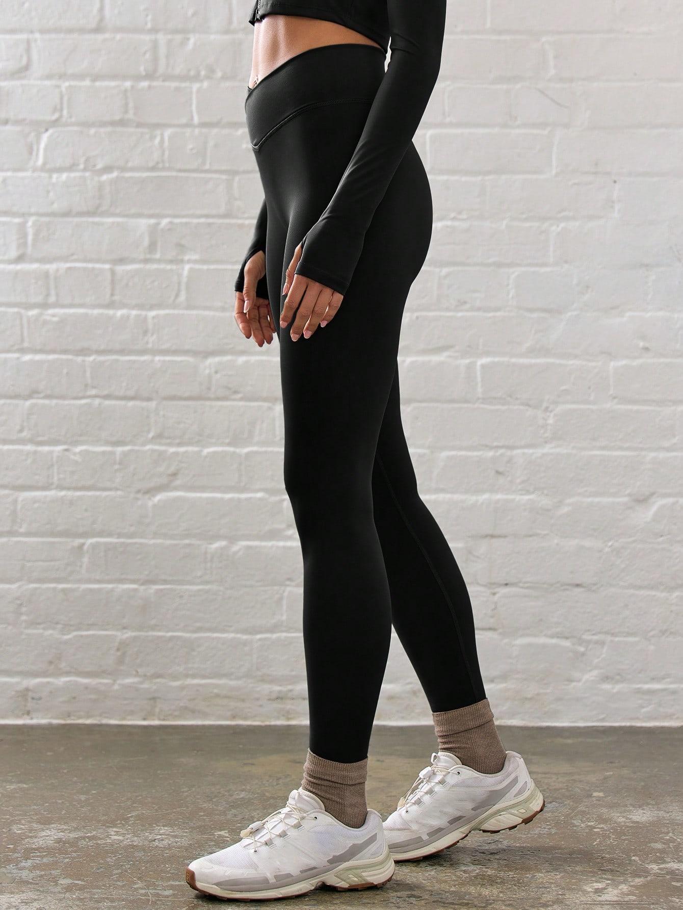 czarne legginsy sportowe 