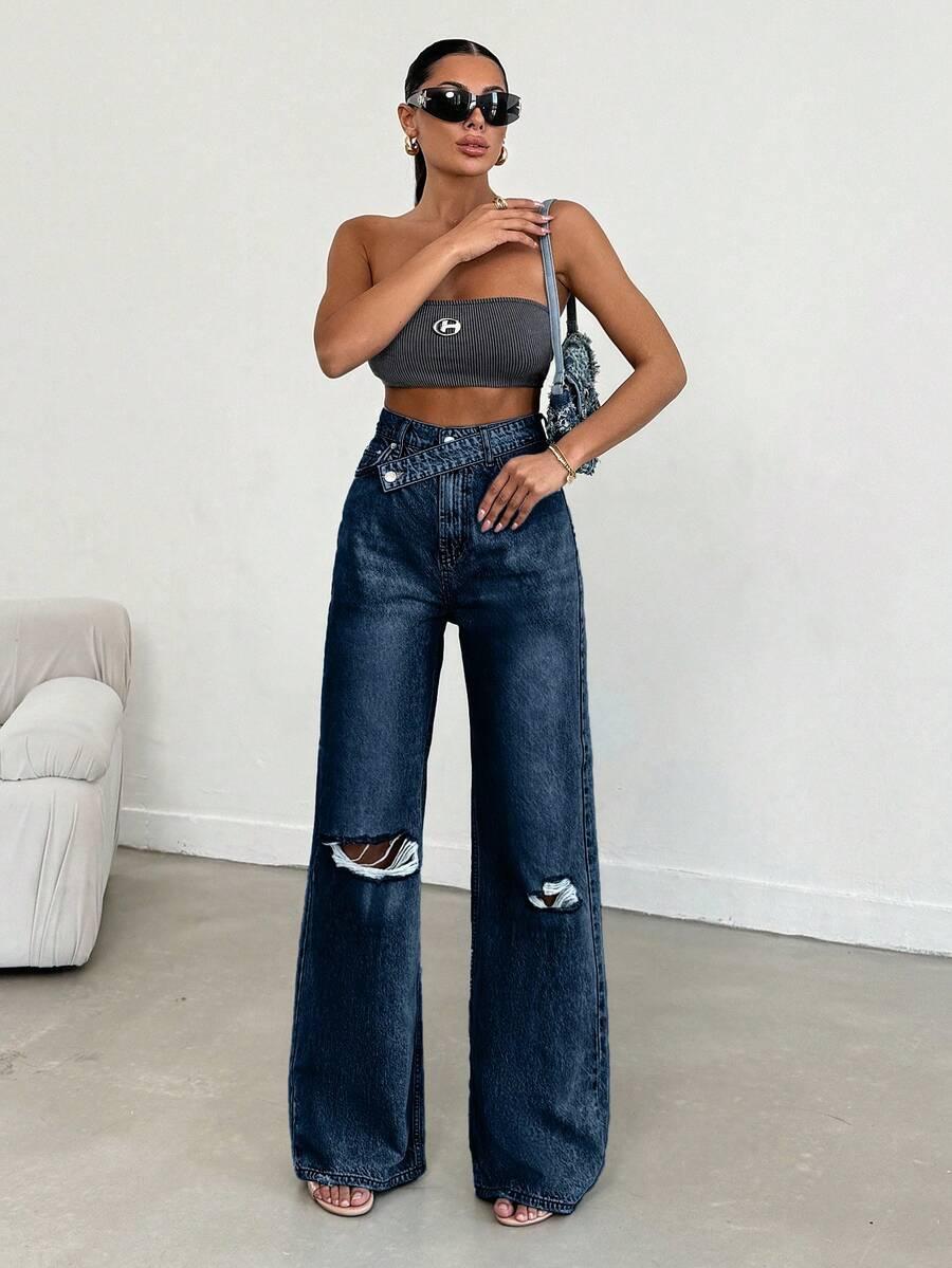 granatowe spodnie jeans 