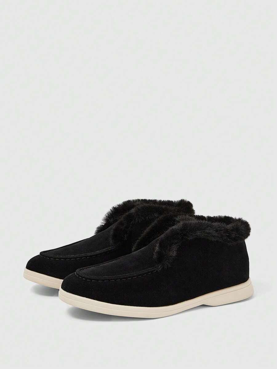 CZARNE BUTY FUTERKO