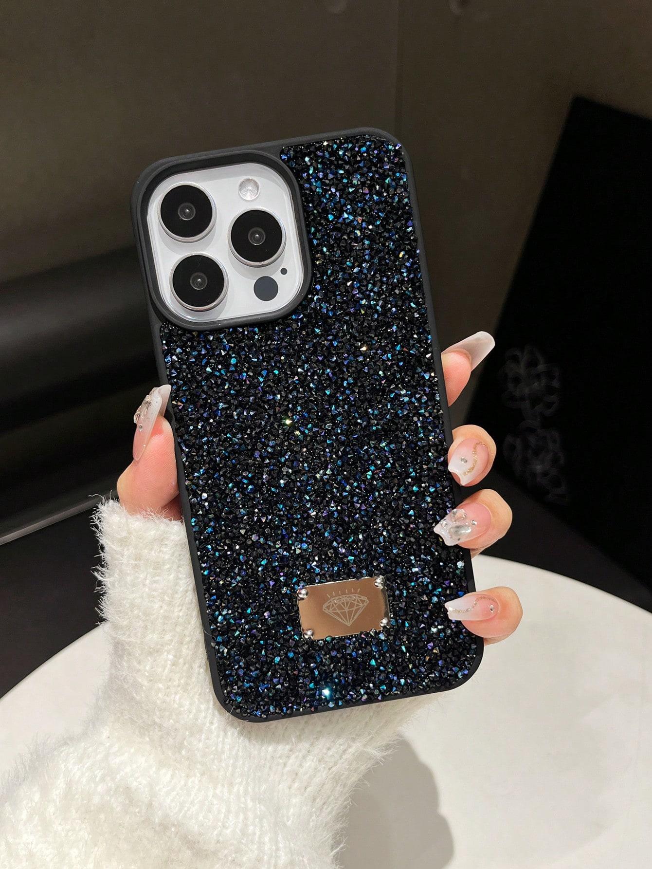 czarne etui na telefon Iphone 16 Pro