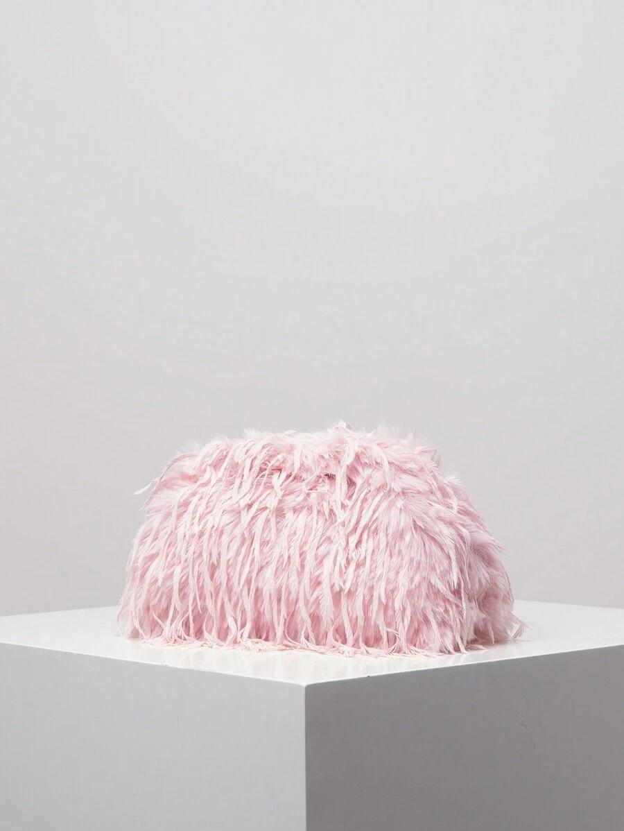 różowa fluffy torebka