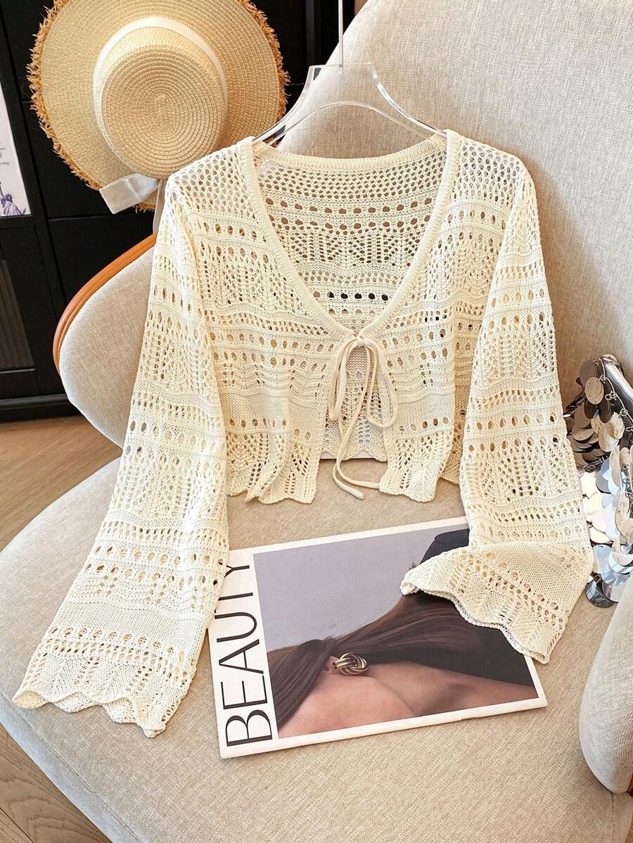 beżowy sweter narzutka