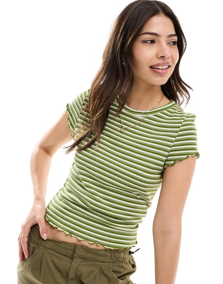zielony krótki t-shirt w paski prążki