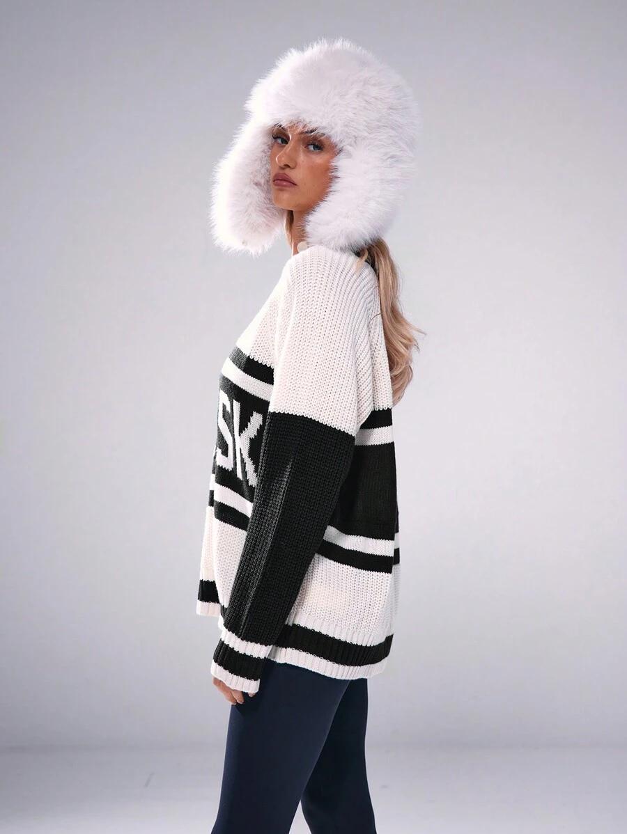 dzianinowy sweter paski