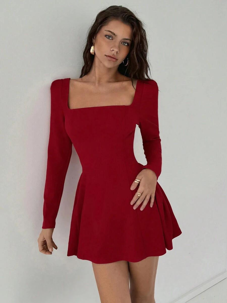 CZERWONA MINI SUKIENKA