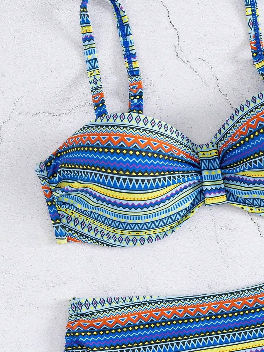 góra od bikini kontrast