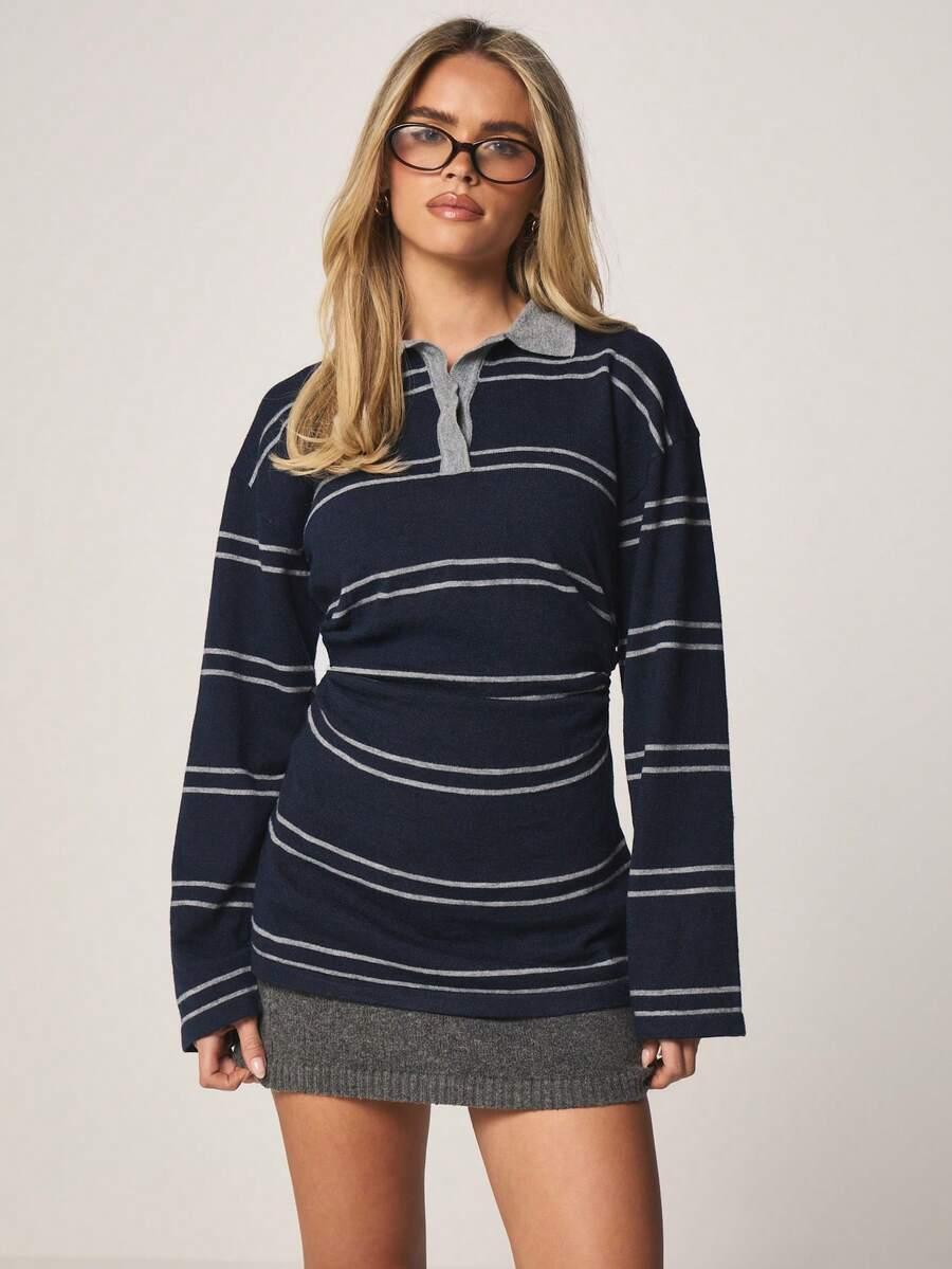 GRANATOWY SWETER PASKI