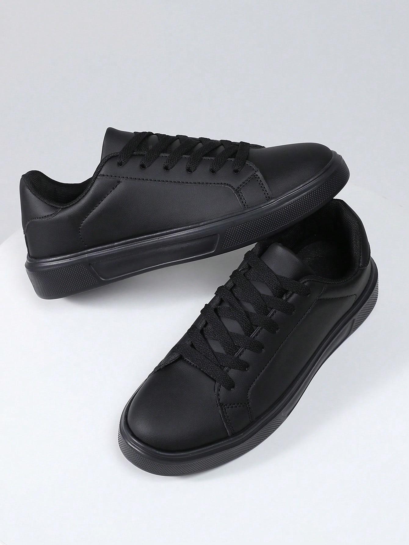 czarne buty sportowe 