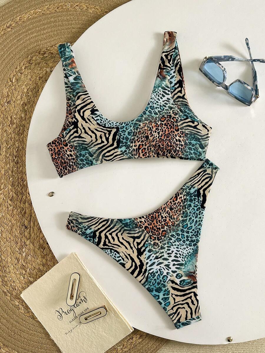 dwuczęściowy strój kąpielowy animal print