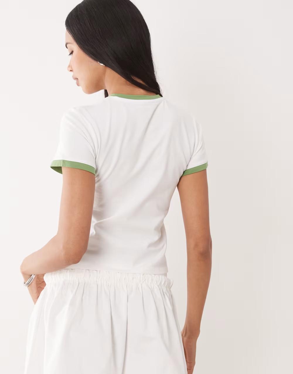 BIAŁY T-SHIRT PRINT