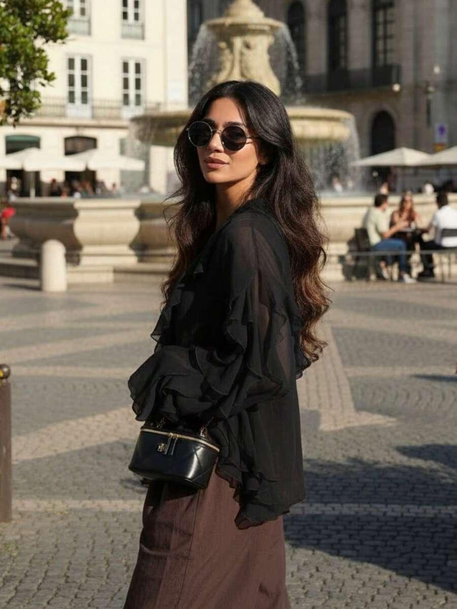 CZARNA KOSZULA FALBANY