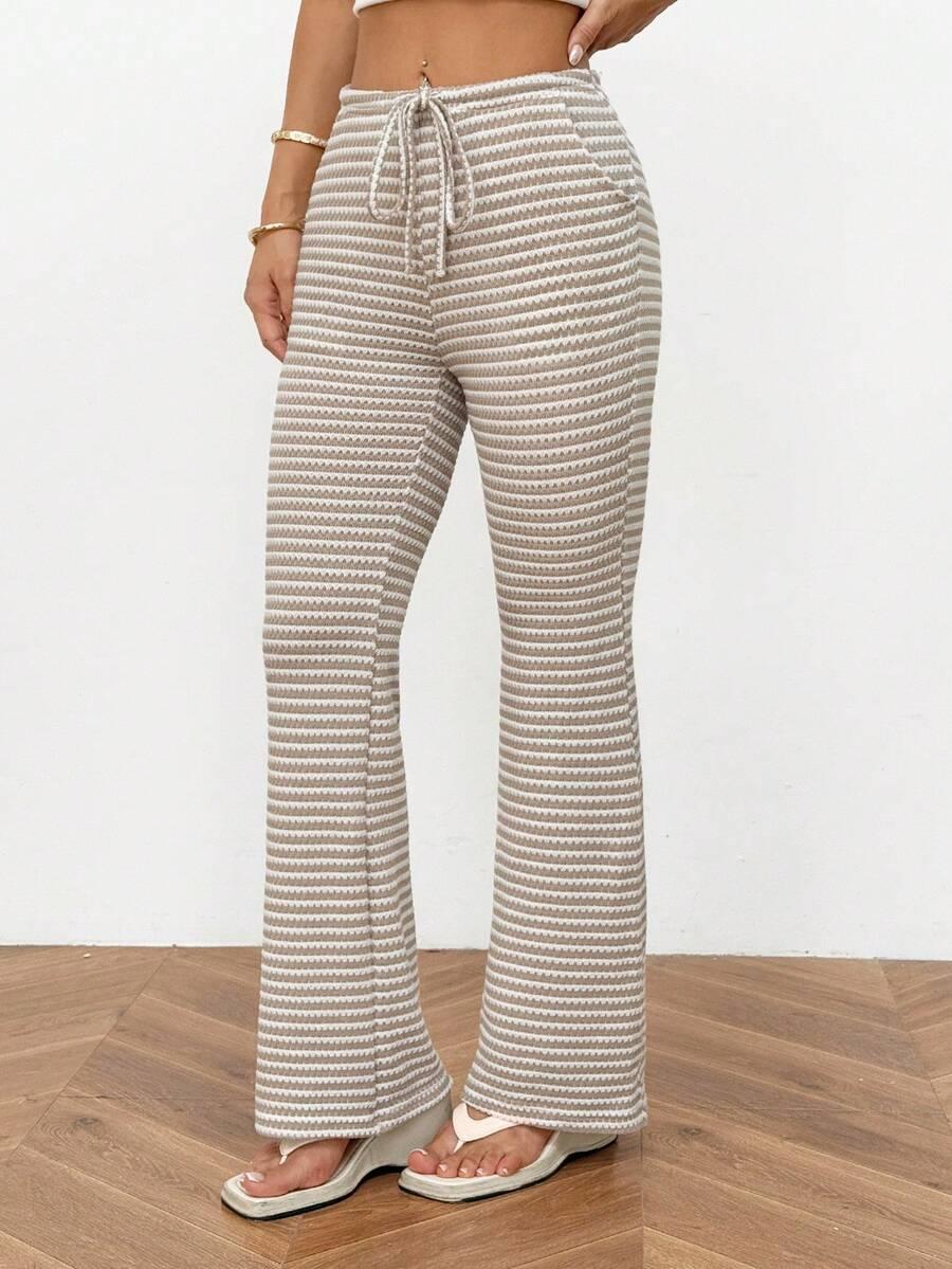 spodnie casual paski