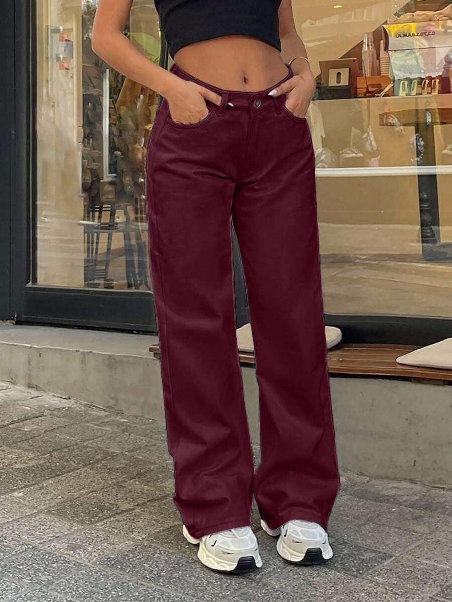 bordowe spodnie jeans