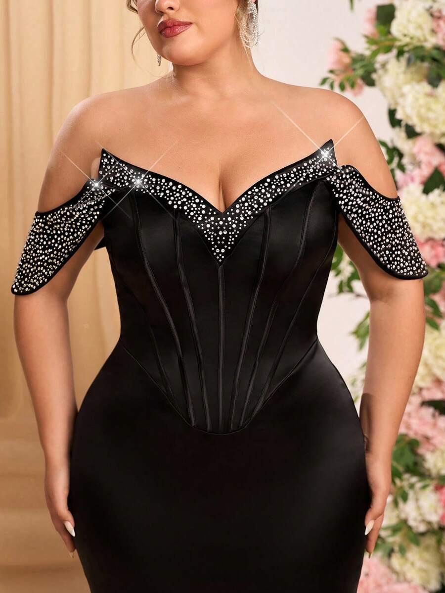 CZARNA MAXI SUKIENKA
