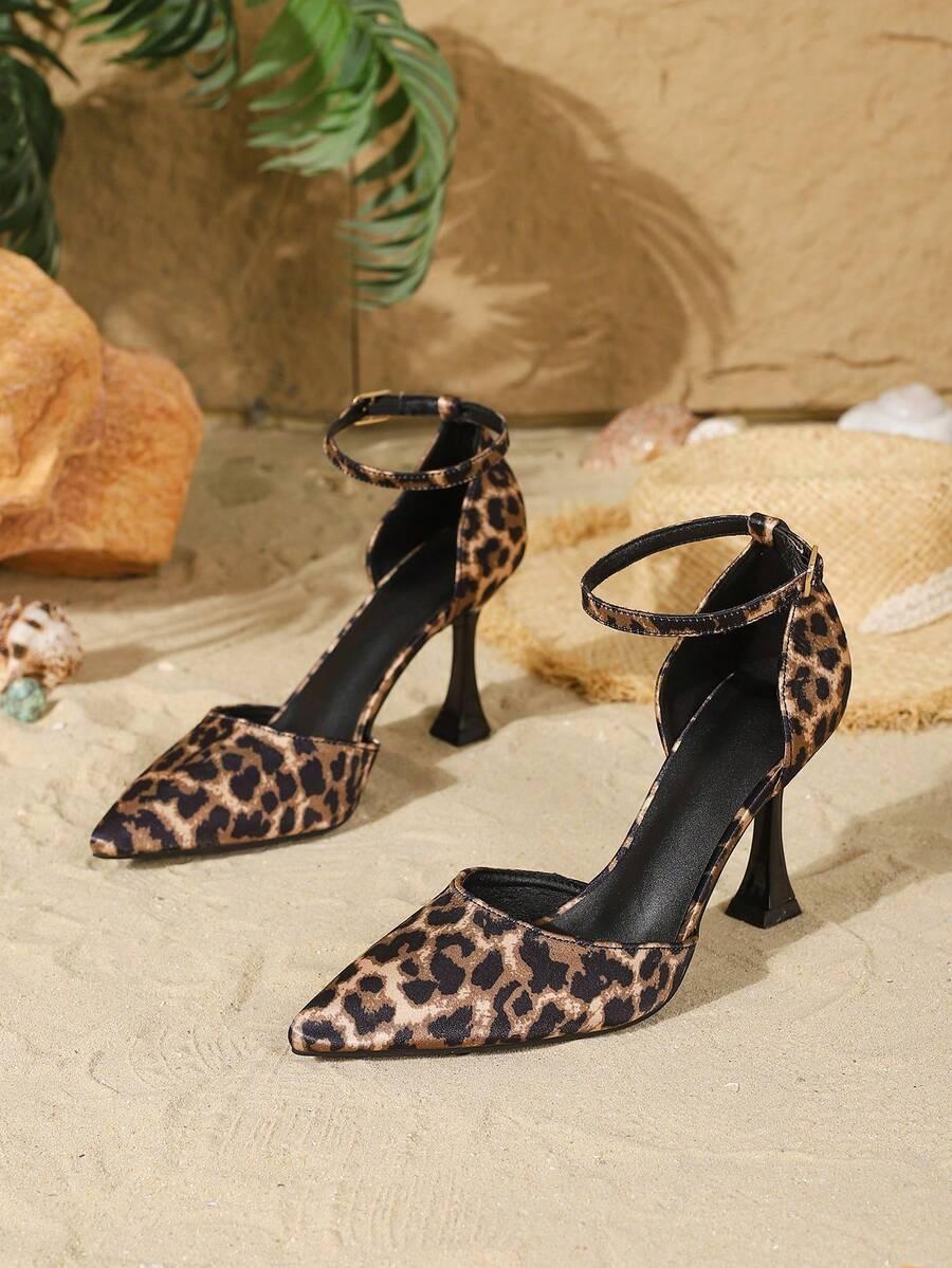 CZÓŁENKA OBCAS animal PRINT 
