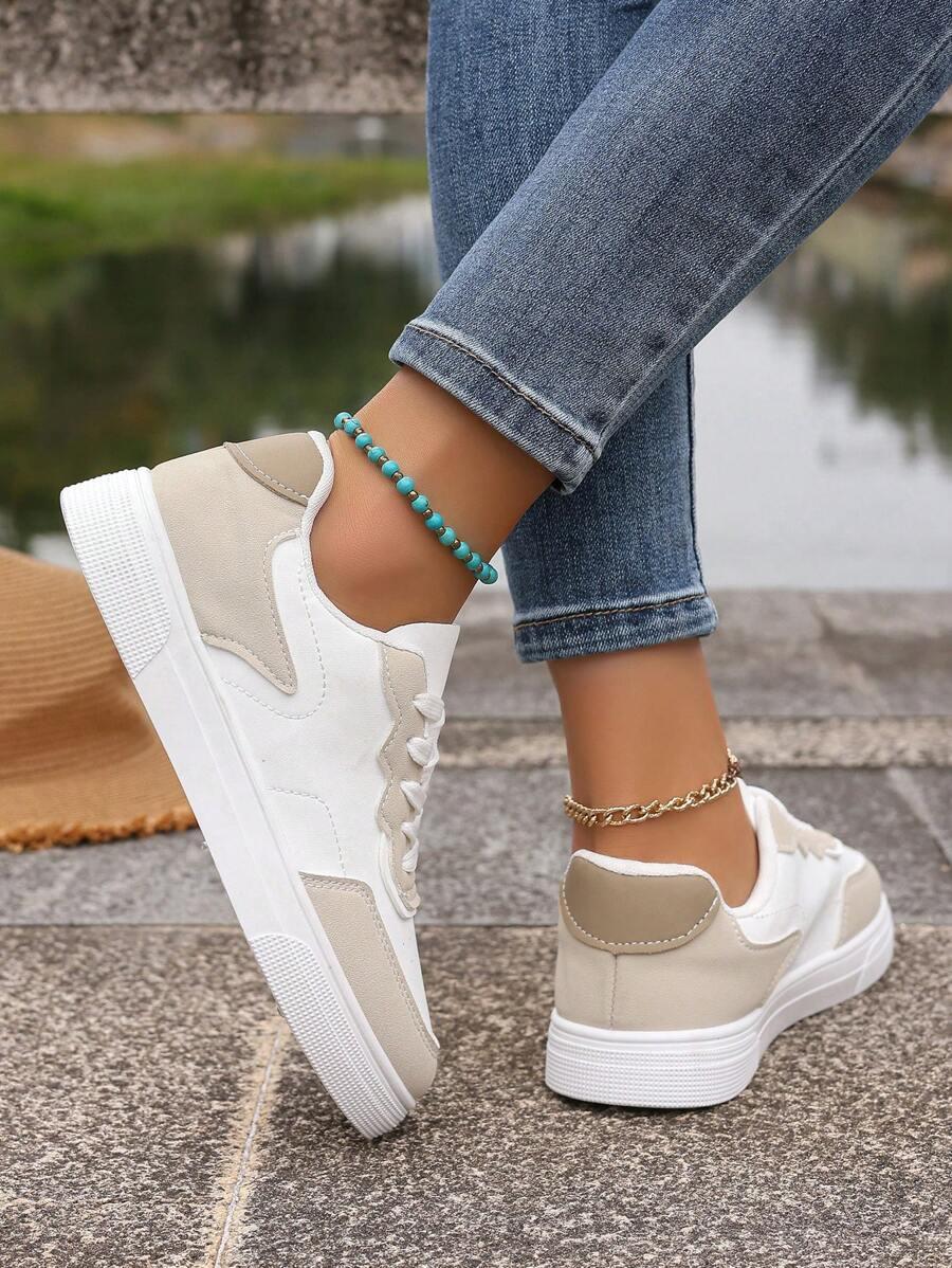 buty sportowe sznurowane 