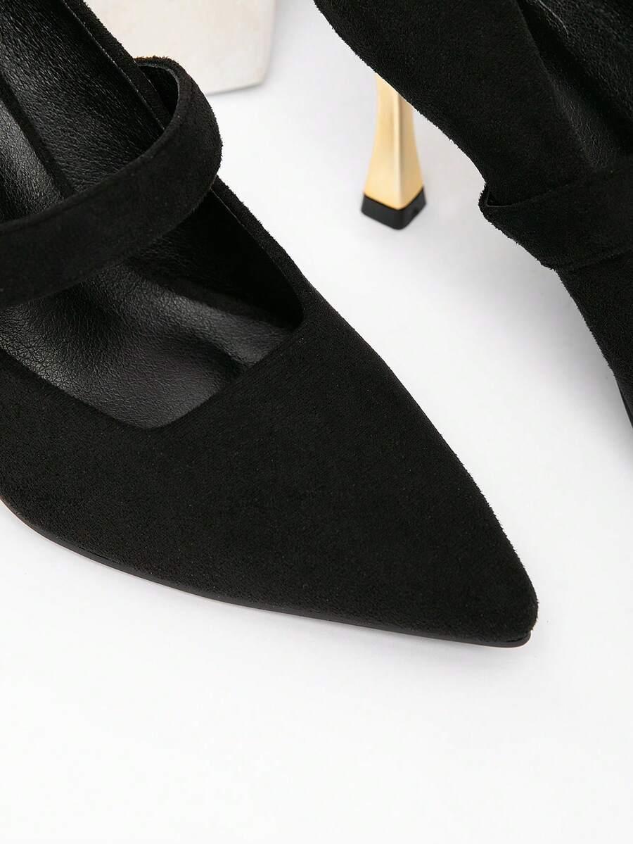 czarne czółenka szpic 