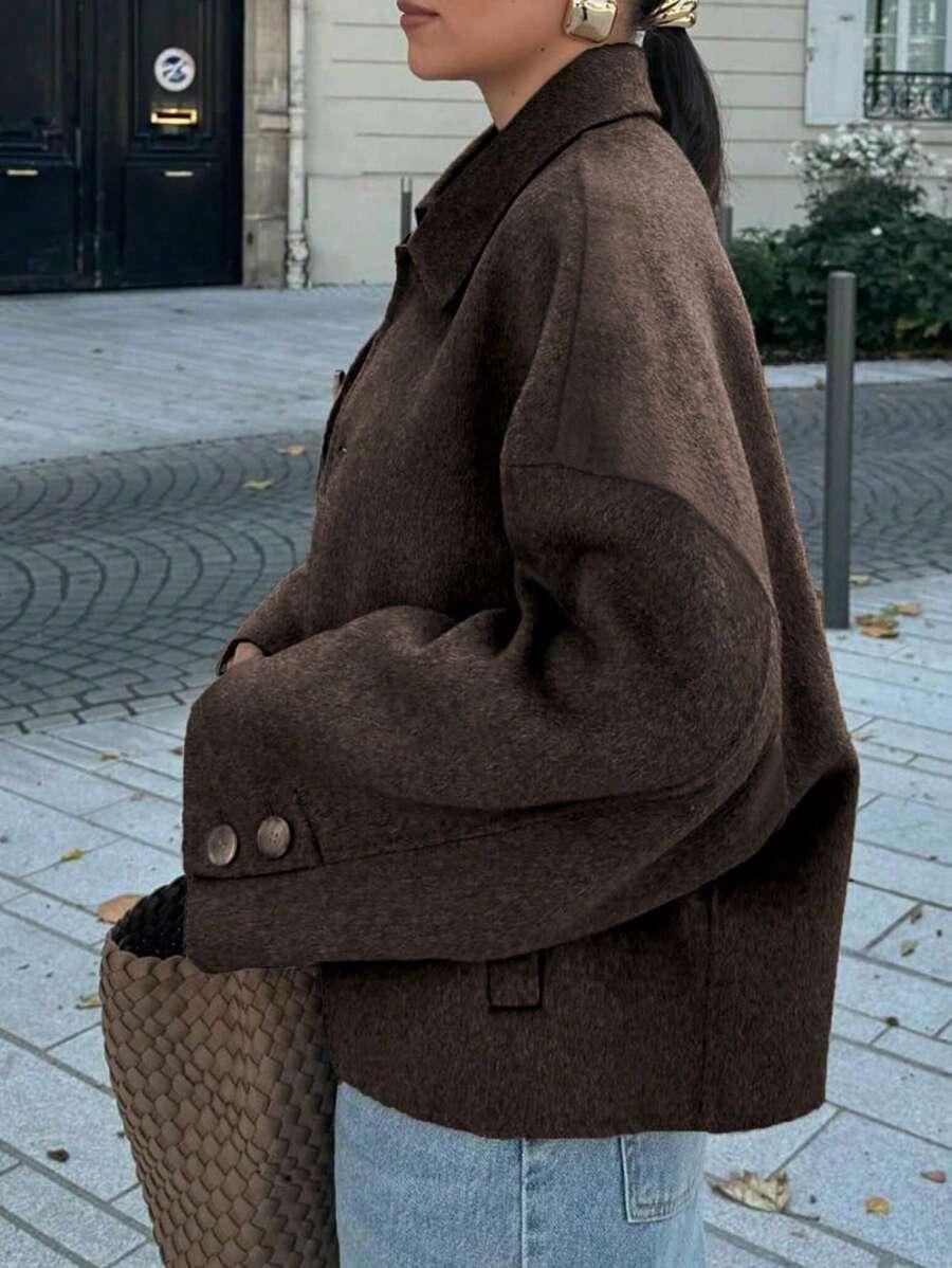 BRĄZOWY PŁASZCZ GUZIKI