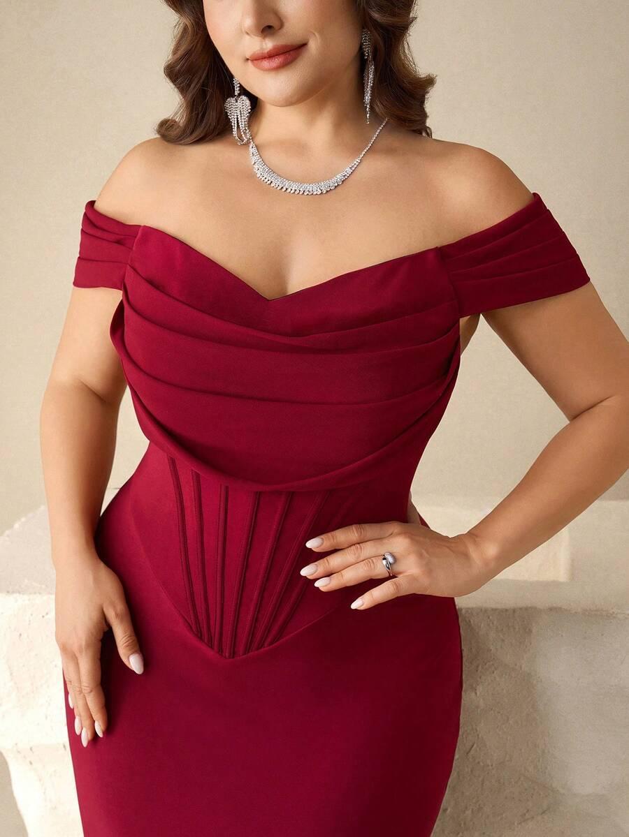 CZERWONA MAXI SUKIENKA