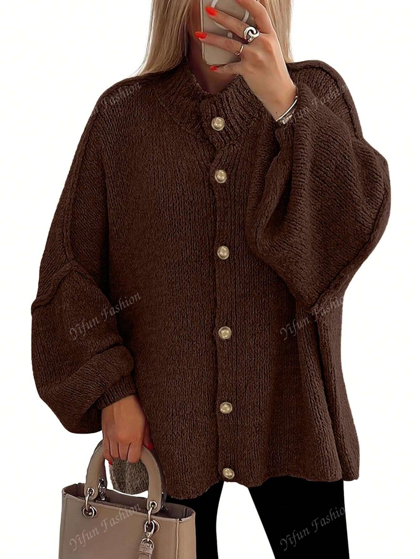 BRĄZOWY SWETER GUZIKI