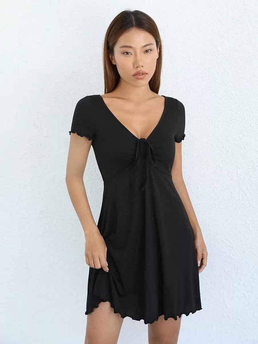 CZARNA MINI SUKIENKA