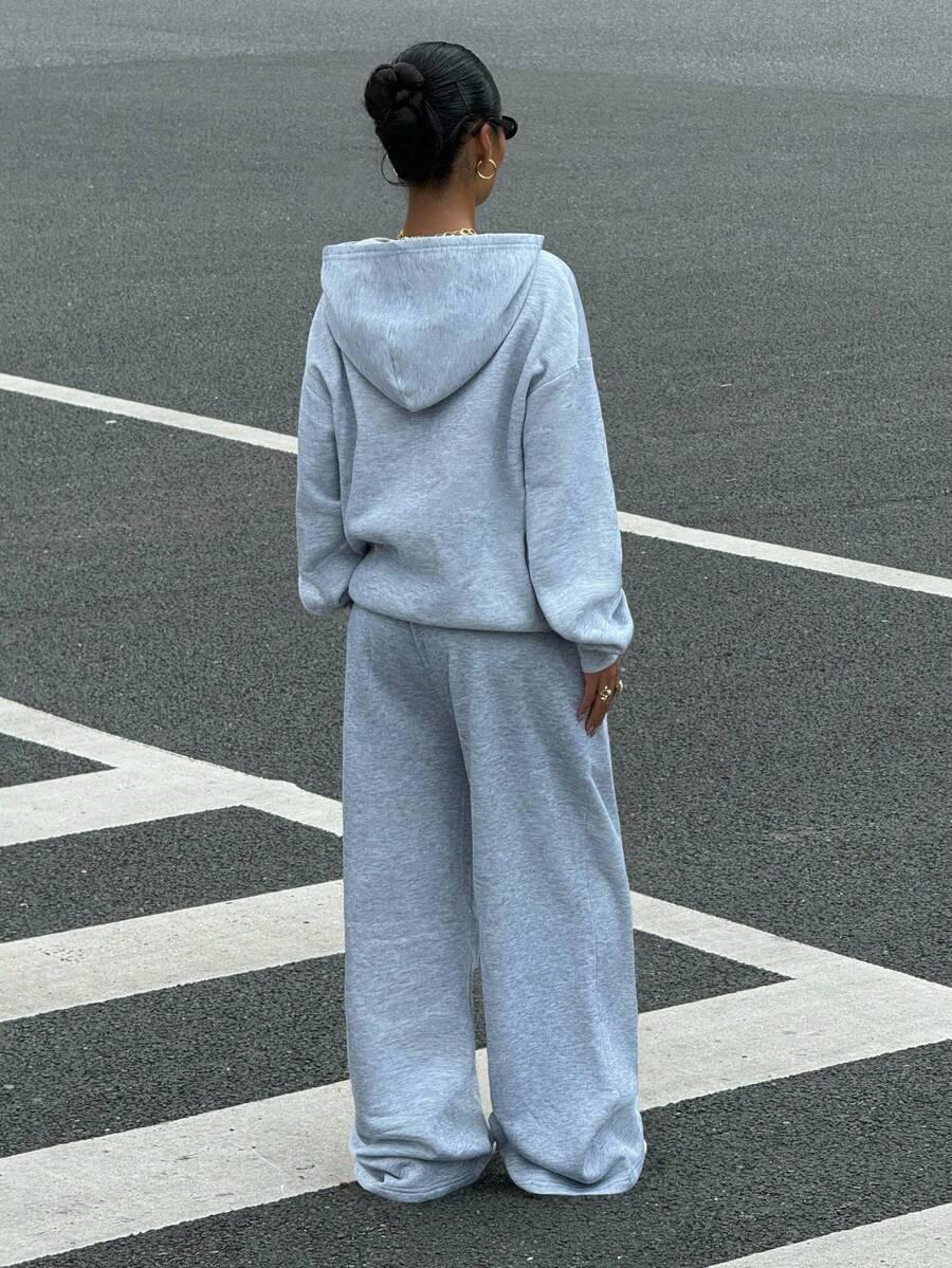 KOMPLET DRESOWY  BLUZA SPODNIE