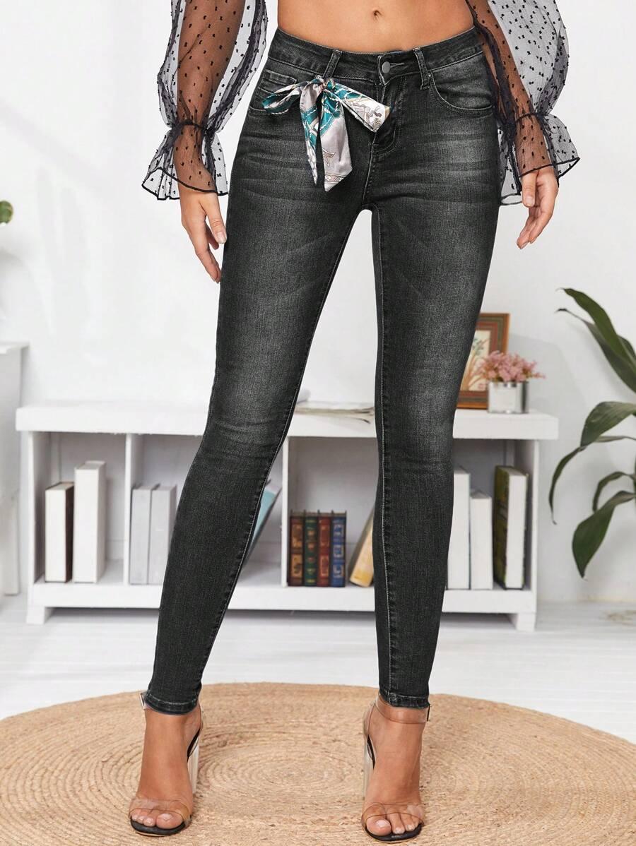 szare spodnie jeans