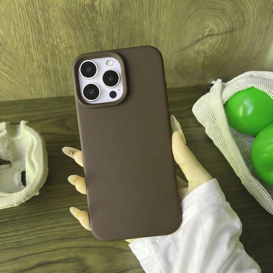 brązowe etui na telefon iPhone