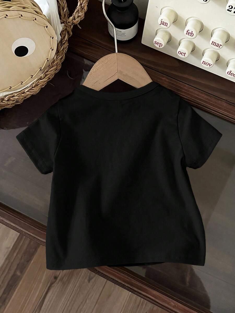 t-shirt nadruk okrągły dekolt