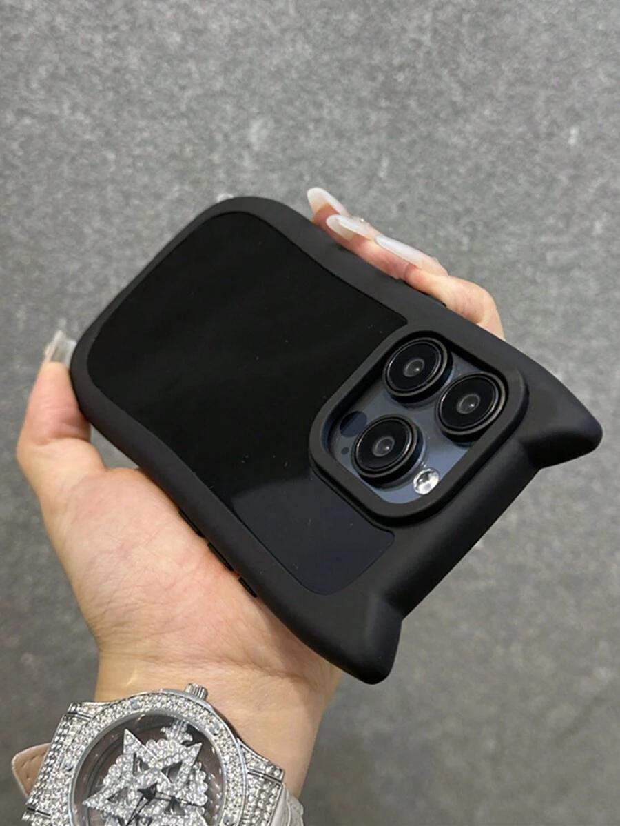 czarne etui iphone 15 pro