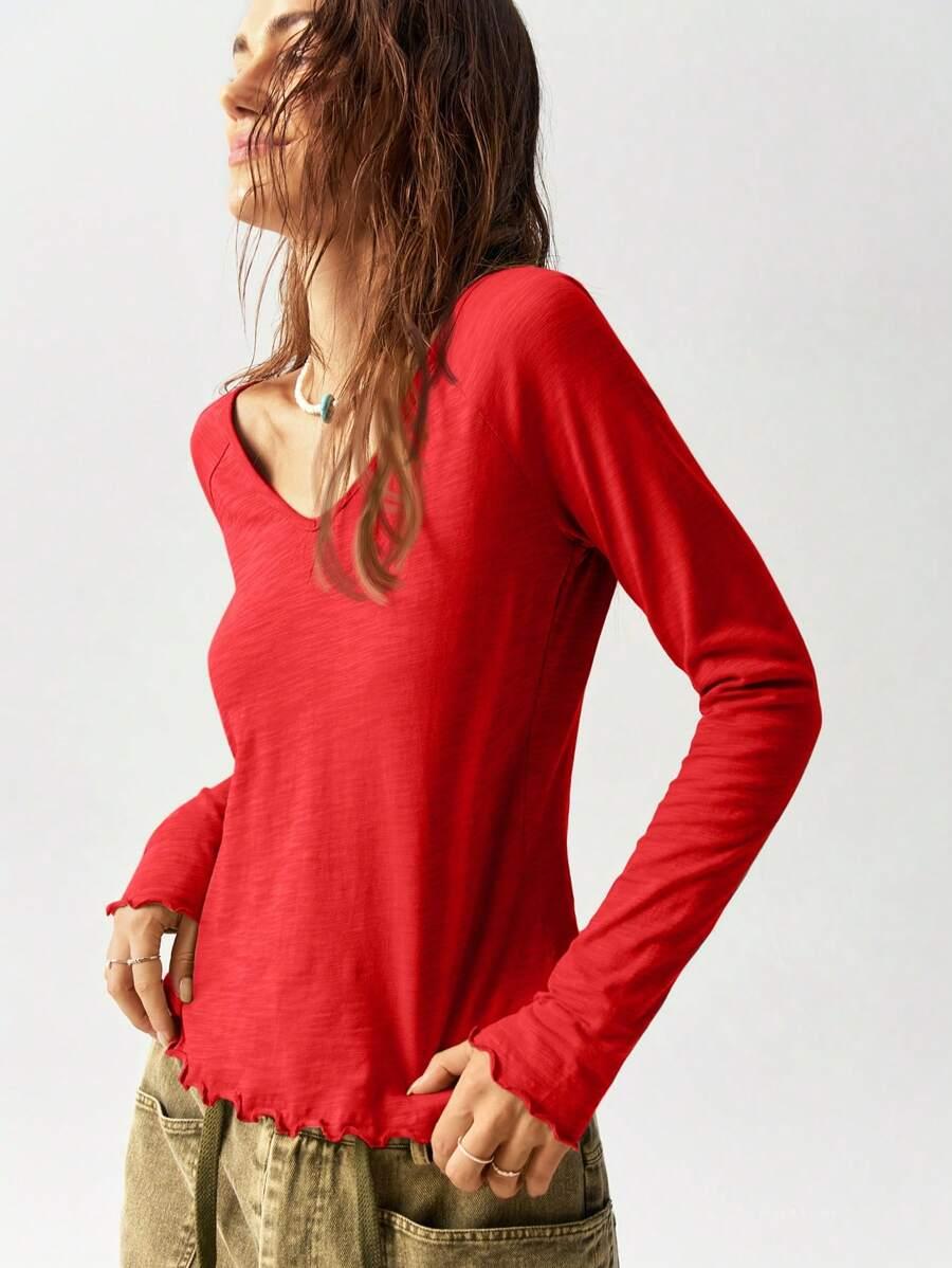 czerwona bluzka v-neck 