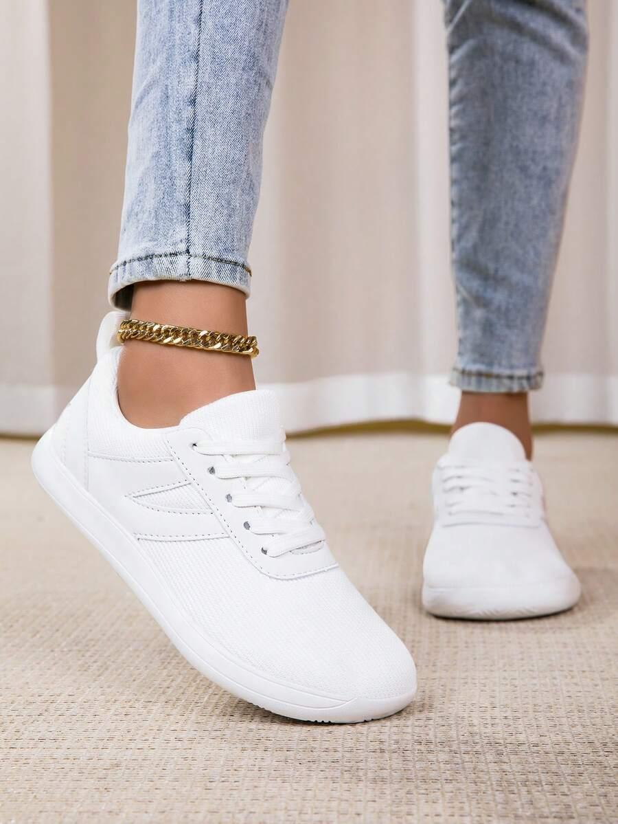 BIAŁE BUTY SPORTOWE SZNUROWANE