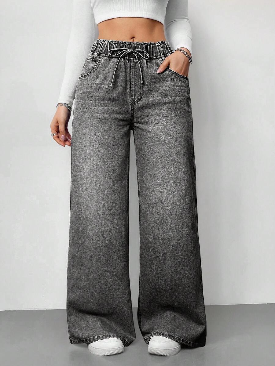szare spodnie jeans