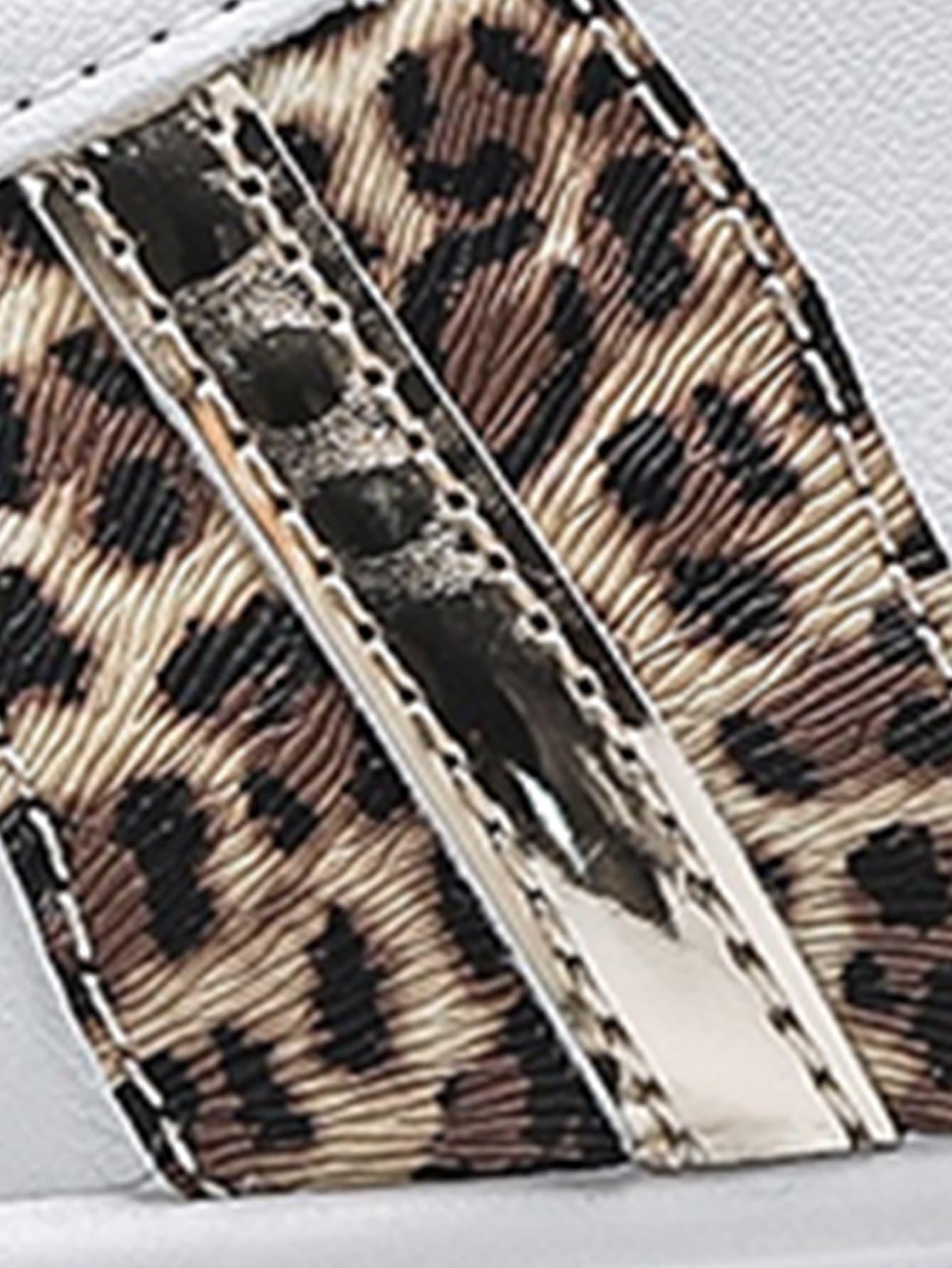 białe buty sportowe animal print 