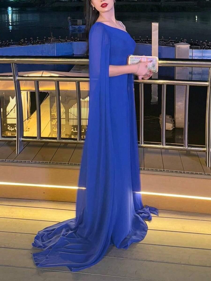 niebieska sukienka maxi