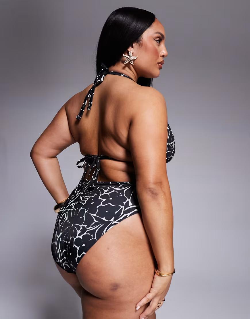 dół od bikini