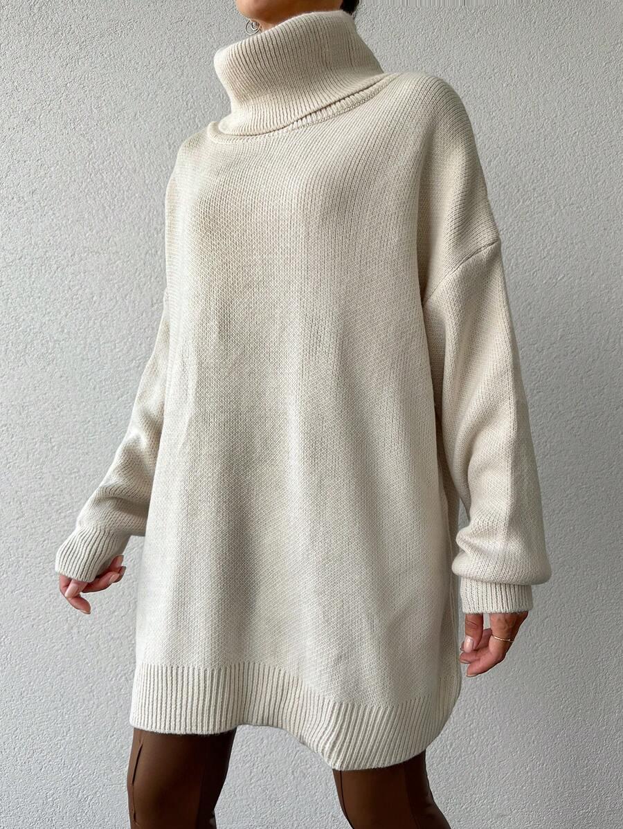 beżowy sweter golf