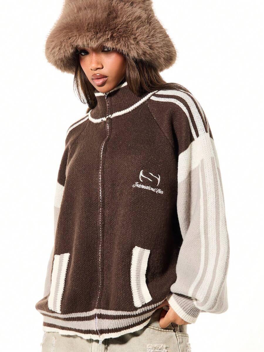 dzianinowy sweter oversize wzór