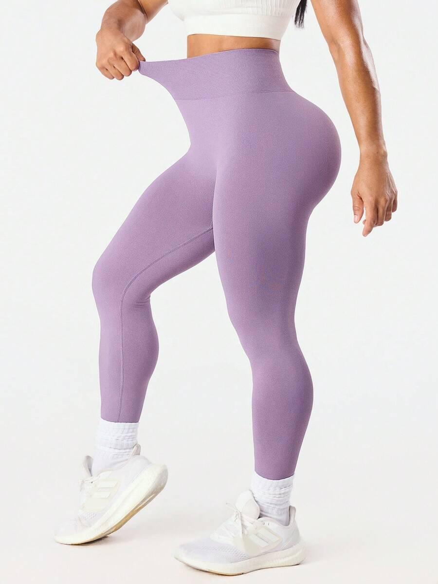fioletowe sportowe legginsy
