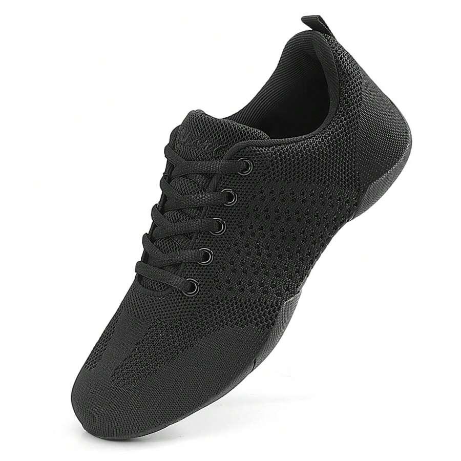 czarne buty sportowe