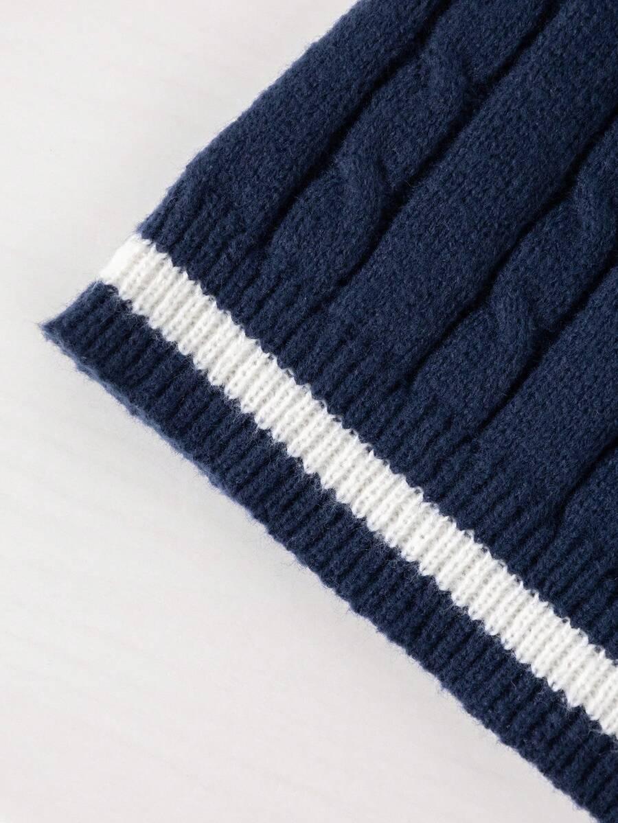 granatowy sweter v-neck