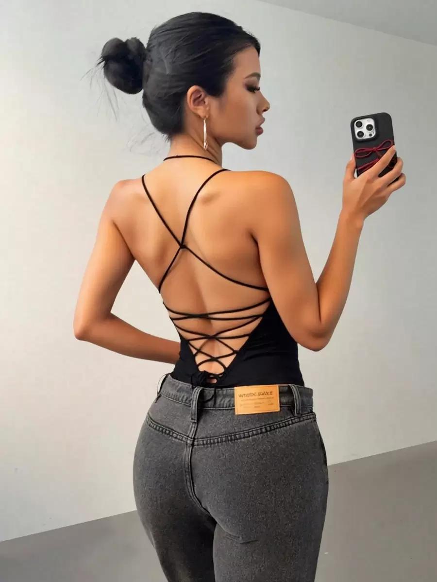 CZARNE BODY ODKRYTE plecy