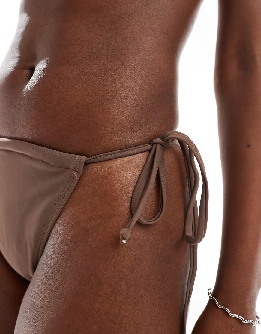 BRĄZOWY DÓŁ OD BIKINI