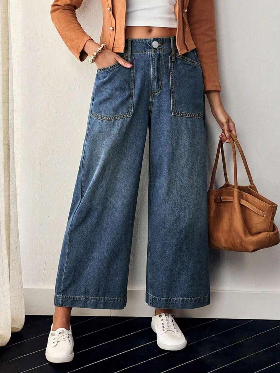 niebieskie spodnie jeans